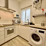 Acogedor Apt 8Pax 4Bdr 2Bth- Cozyhomesevilla2