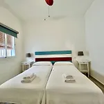 Acogedor Apt 8Pax 4Bdr 2Bth- Cozyhomesevilla2