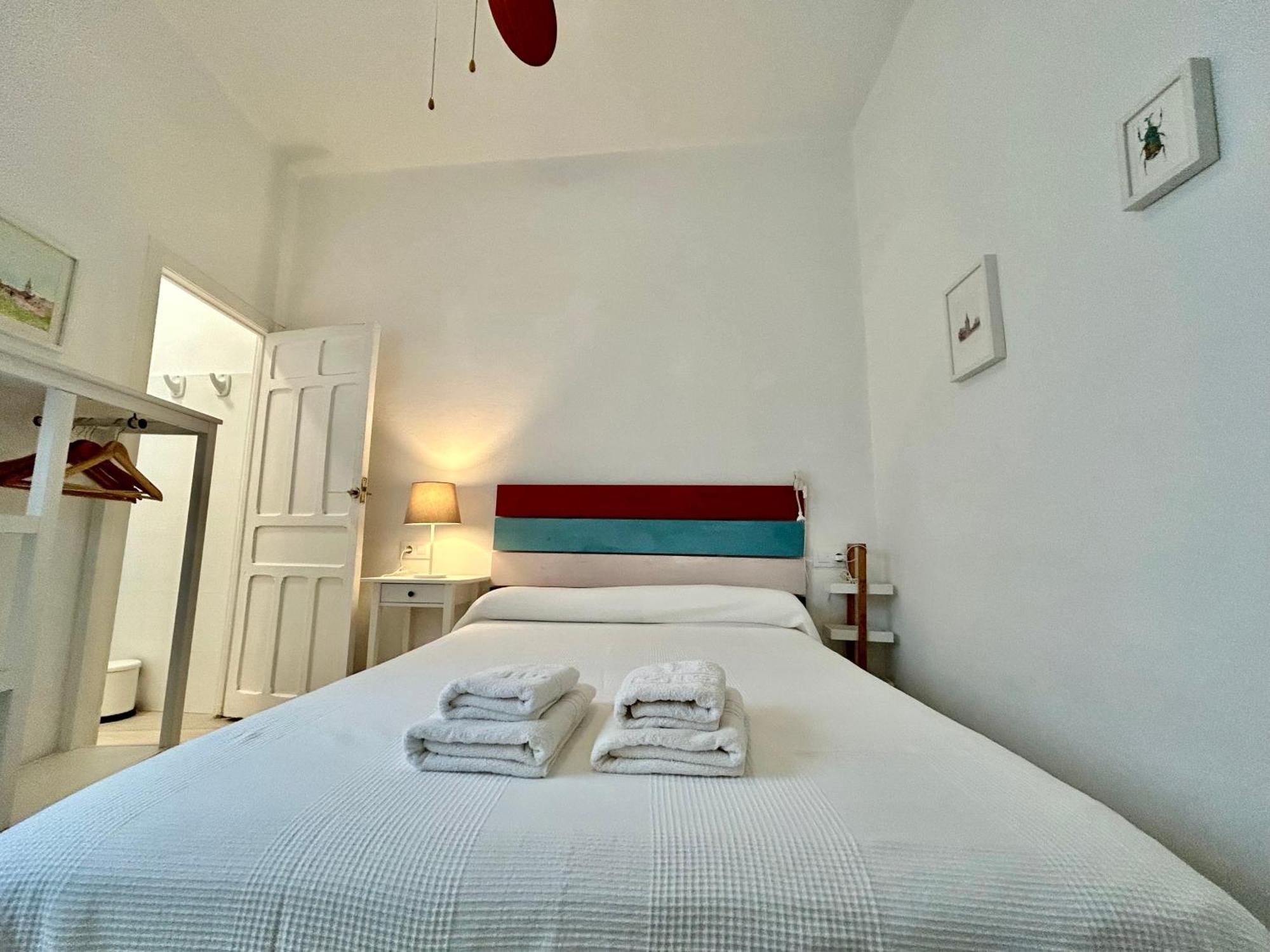 Acogedor 8pax 4bdr 2bth- Cozyhomesevilla2 Appartement
