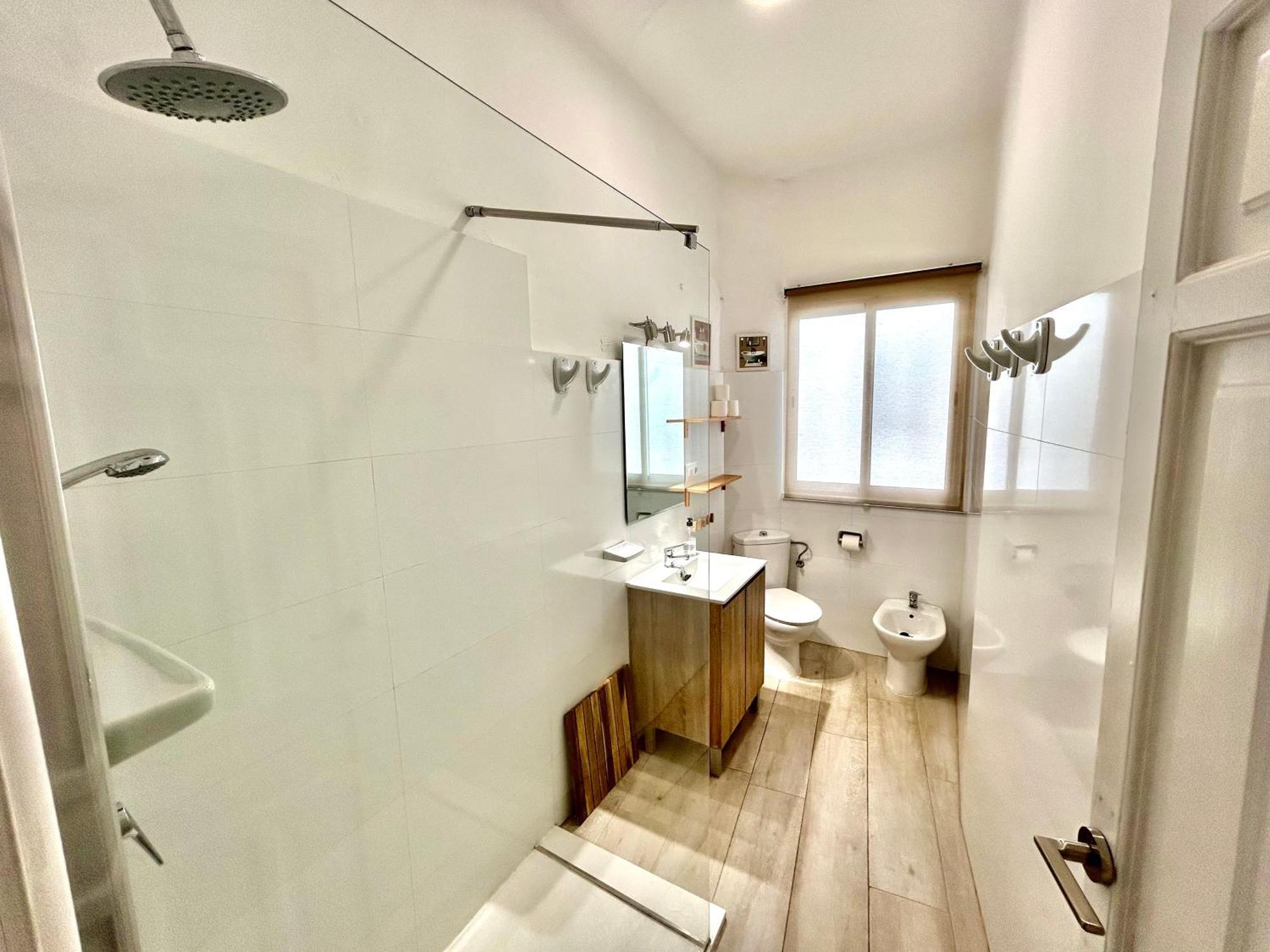 Acogedor 8pax 4bdr 2bth- Cozyhomesevilla2 Appartement *